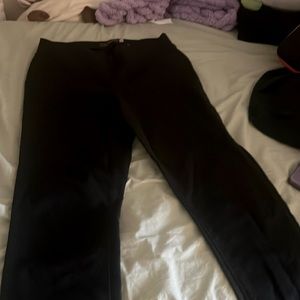 Black pants !